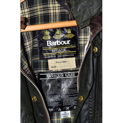 472 - A MEN'S BARBOUR BEDALE JACKET, size 38 with detachable hood and a Barbour waxed bucket hat size medi... 