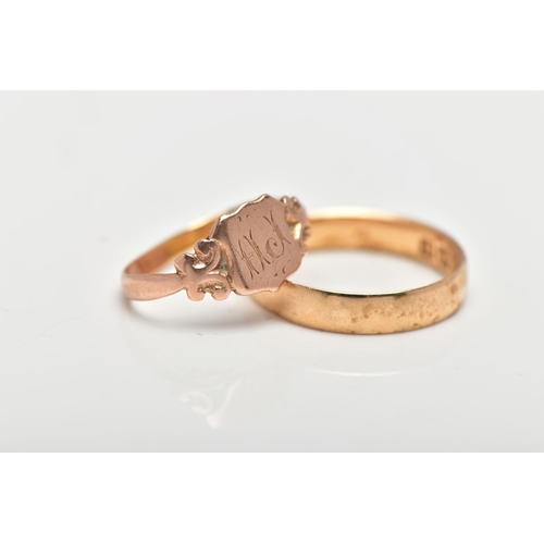 22 - AN 18CT GOLD BAND RING AND A ROSE GOLD TONE SIGNET RING, plain polished band, approximate band width... 