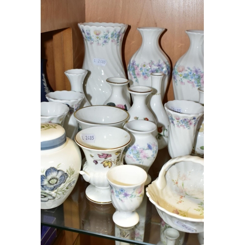 360 - A LARGE QUANTITY OF ASSORTED WEDGWOOD, COALPORT AND ROYAL WORCESTER GIFTWARE, comprising Wedgwood 'A... 