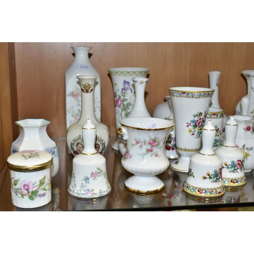 360 - A LARGE QUANTITY OF ASSORTED WEDGWOOD, COALPORT AND ROYAL WORCESTER GIFTWARE, comprising Wedgwood 'A... 