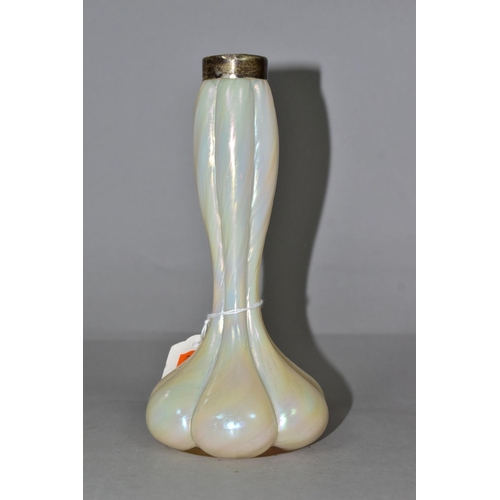 362 - AN ART NOUVEAU STYLE IRIDESCENT LUSTRE MOTHER-OF-PEARL GLASS VASE, of a waisted baluster form, possi... 