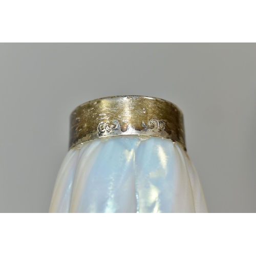 362 - AN ART NOUVEAU STYLE IRIDESCENT LUSTRE MOTHER-OF-PEARL GLASS VASE, of a waisted baluster form, possi... 