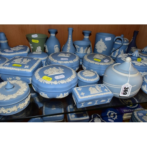 369 - A LARGE QUANTITY OF WEDGWOOD BLUE JASPER GIFT WARE, comprising a modern pale blue lidded pot- W40100... 