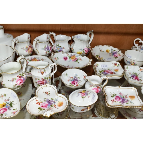 370 - A QUANTITY OF ROYAL CROWN DERBY 'DERBY POSIES' PATTERN GIFT WARE, comprising jugs, preserve pots, pi... 