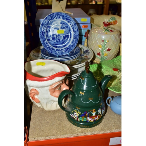 379 - A GROUP OF ASSORTED CERAMICS, comprising a Chinese octagonal blue and white plate warmer, diameter 2... 