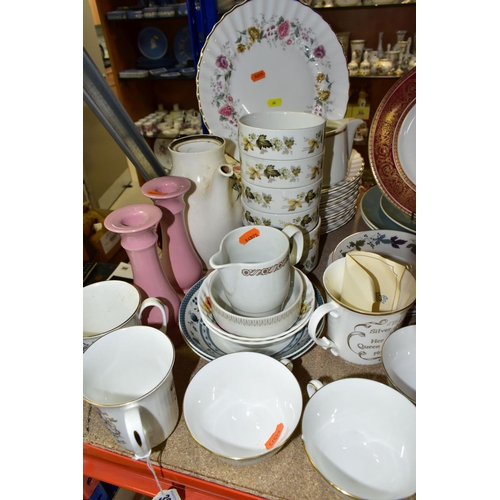 388 - A QUANTITY OF ROYAL DOULTON TEA AND DINNER WARES ETC, to include Burgandy TC1001 pattern part dinner... 