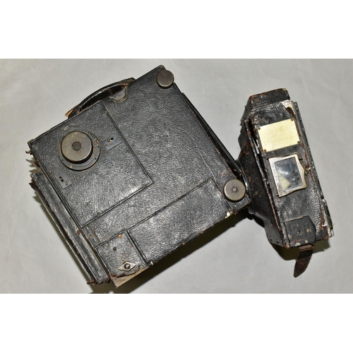 404 - AN ADAMS AND CO MINEX REFLEX DELUXE FILM CAMERA ideal for restoration( no lens or lens carrier), a M... 