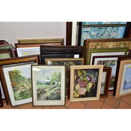 441 - A LARGE QUANTITY OF PICTURES AND PRINTS ETC, to include a number of print reproductions of paintings... 