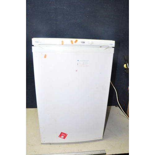 1098 - A LEC L1404W UNDERCOUNTER FRIDGE measuring width 54cm x depth 62cm x height 84cm (PAT pass and worki... 