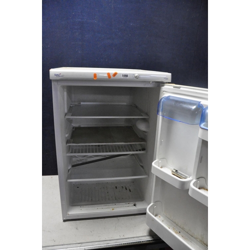 1098 - A LEC L1404W UNDERCOUNTER FRIDGE measuring width 54cm x depth 62cm x height 84cm (PAT pass and worki... 