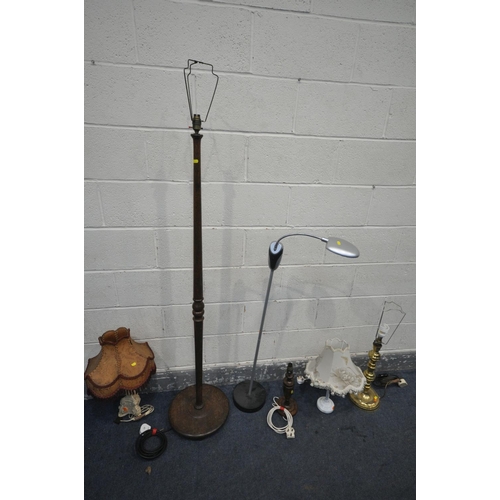 1276 - A HERBERT TERRY AND SONS BLACK FINISH ANGLE POISE DESK LAMP (condition:-worn finish) and a selection... 