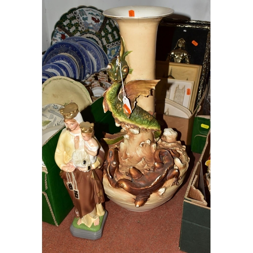 426 - FIVE BOXES AND LOOSE CERAMICS AND GLASSWARES, to include a large vase with modelled dragons height 4... 