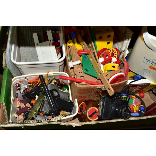 437 - FOUR BOXES AND LOOSE VINTAGE TOYS AND GAMES ETC, to include a Great Western Railway jigsaw puzzle, W... 