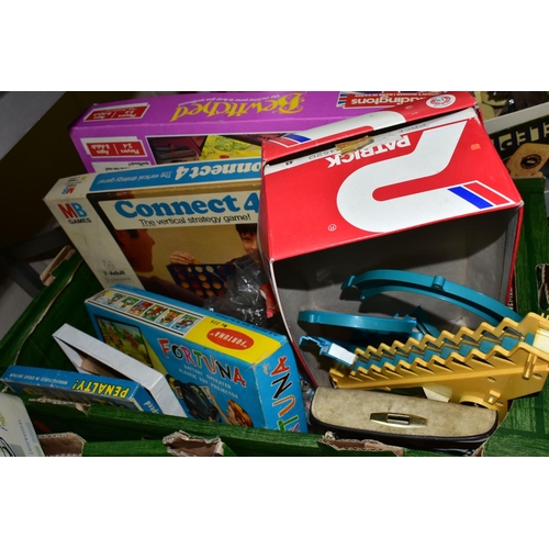 437 - FOUR BOXES AND LOOSE VINTAGE TOYS AND GAMES ETC, to include a Great Western Railway jigsaw puzzle, W... 