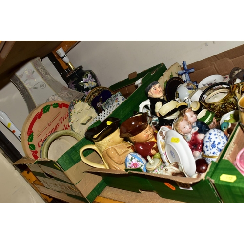 532 - FOUR BOXES AND LOOSE DECORATIVE CERAMICS AND ORNAMENTS ETC, to include a quantity of Wade Whimsies, ... 