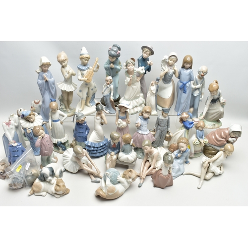 1067A - SIX LLADRO FIGURES, TWENTY SIX NAO FIGURES AND THREE OTHER SPANISH PORCELAIN FIGURES, the Lladro com... 