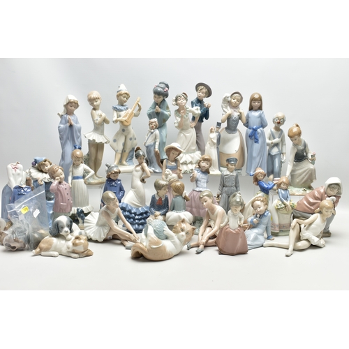 1067A - SIX LLADRO FIGURES, TWENTY SIX NAO FIGURES AND THREE OTHER SPANISH PORCELAIN FIGURES, the Lladro com... 