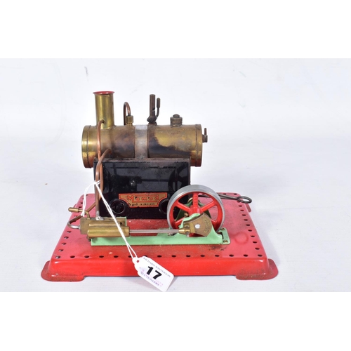 17 - A BOXED MAMOD LIVE STEAM ENGINE, No.S.E.2, not tested, playworn condition and has been fired up but ... 