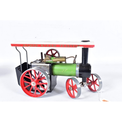 28 - A BOXED MAMOD LIVE STEAM TRACTION ENGINE, No.T.E.1, not tested, play worn condition, with minor pain... 