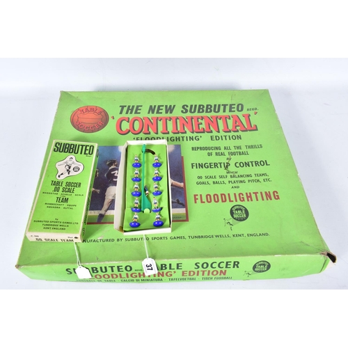 37 - A BOXED SUBBUTEO CONTINENTAL FLOODLIGHTING EDITION SET, missing pitch but otherwise appears largely ... 