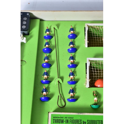 37 - A BOXED SUBBUTEO CONTINENTAL FLOODLIGHTING EDITION SET, missing pitch but otherwise appears largely ... 