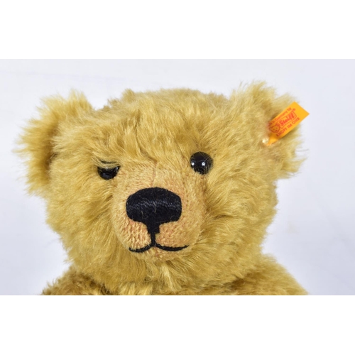 5 - AN UNBOXED STEIFF CLASSIC MOHAIR TEDDY BEAR, No.004810, golden plush replica bear with button and ta... 