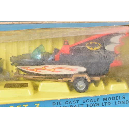 52 - A BOXED CORGI TOYS BATMOBILE AND BATBOAT GIFT SET, No.3, 1st issue, Batmobile, No.267 with Bat logo ... 