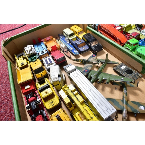 89 - A QUANTITY OF UNBOXED AND ASSORTED PLAYWORN DIECAST VEHICLES, majority are assorted lorry, truck and... 