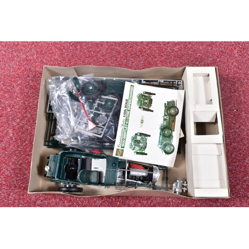 97 - A BOXED PART CONSTRUCTED AIRFIX 1930 BENTLEY 4.5 LITRE SUPERCHARCHED RACING CAR PLASTIC CONSTRUCTION... 