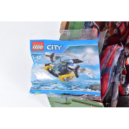 101 - A QUANTITY OF MODERN LEGO MODEL KITS, to include, Creator, DC Comics Super Heroes, Shell V-Power Fer... 