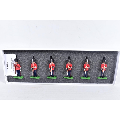 118 - A QUANTITY OF ASSORTED BRITAINS SCOTS GUARDS FIGURE SETS, from the Collectors Club Centenary Series ... 