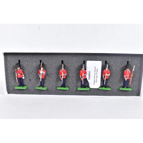 118 - A QUANTITY OF ASSORTED BRITAINS SCOTS GUARDS FIGURE SETS, from the Collectors Club Centenary Series ... 