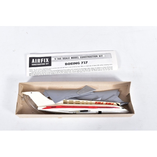 98 - A QUANTITY OF UNBUILT AND PART BUILT AIRFIX AND OTHER AIRCRAFT PLASTIC CONSTRUCTION KITS, contents n... 