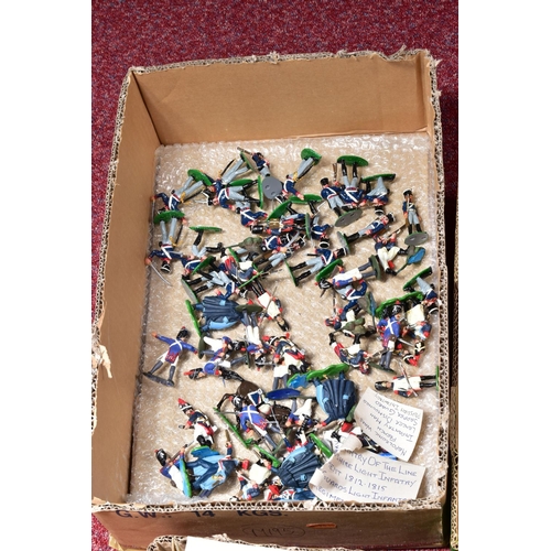 140 - A QUANTITY OF BOXED AND UNBOXED ASSORTED PLASTIC SOLDIER FIGURES, all are of Napoleon era soldiers f... 