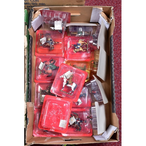 141 - A QUANTITY OF BOXED DEL PRADO MOUNTED SOLDIER AND CAVALRY FIGURES, mainly from the Napoleonic era, m... 