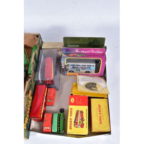 164 - A QUANTITY OF BOXED AND UNBOXED ASSORTED BUS AND COACH MODELS, to include unboxed Wells Brimtoy Pock... 