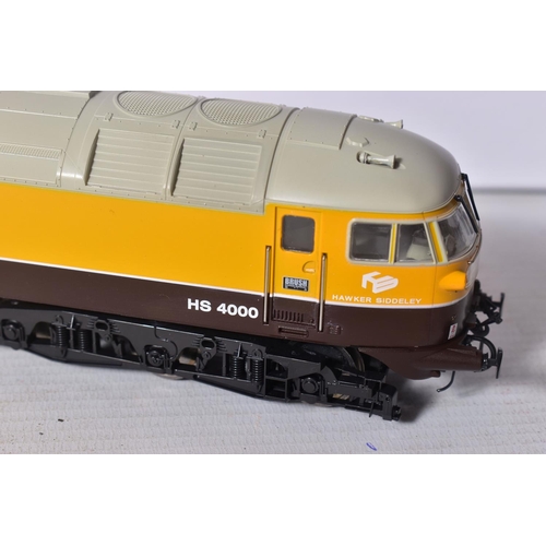 239 - A BOXED HELJAN LIMITED EDITION OO GAUGE HAWKER SIDDELEY BRUSH HS4000 'KESTREL' PROTOTYPE LOCOMOTIVE,... 