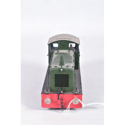 241 - A BOXED BACHMANN BRASSWORKS O GAUGE DREWRY CLASS 04 SHUNTER, No.D2276, lightly weathered B.R. green ... 