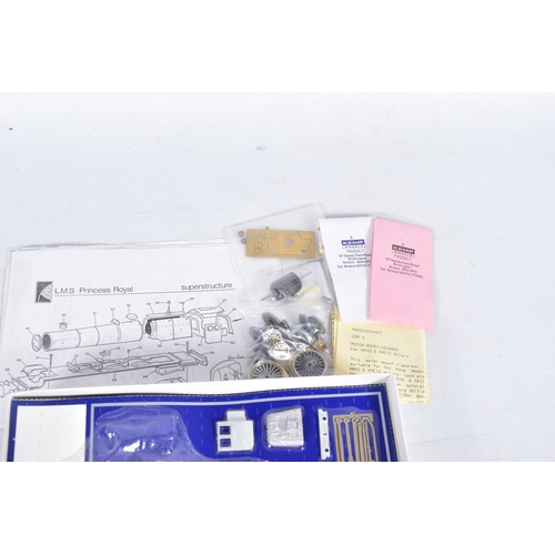 246 - A BOXED UNBUILT KEYSER MODEL KITS OO GAUGE PRINCESS ROYAL LOCOMOTIVE KIT, No.L42, contents not check... 