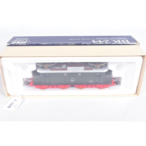 255 - FOUR BOXED PIKO HO GAUGE LOCOMOTIVES, D.B. Class 104 electric (51006), D.R. ClassE44  No. BR244 elec... 