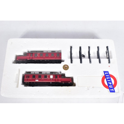 263 - A BOXED LILIPUT HO GAUGE D.B. CLASS 180 TWO CAR RAILCAR SET, No.177 89, with minor damage and wear, ... 