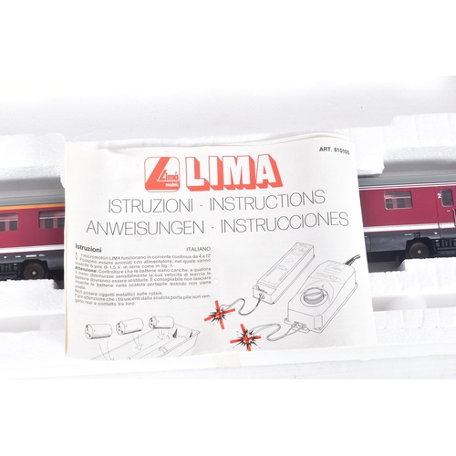 266 - A BOXED LIMA GOLDEN SERIES HO GAUGE D.B. CLASS 613 THREE CAR D.M.U. SET, No.149808, all EX in damage... 