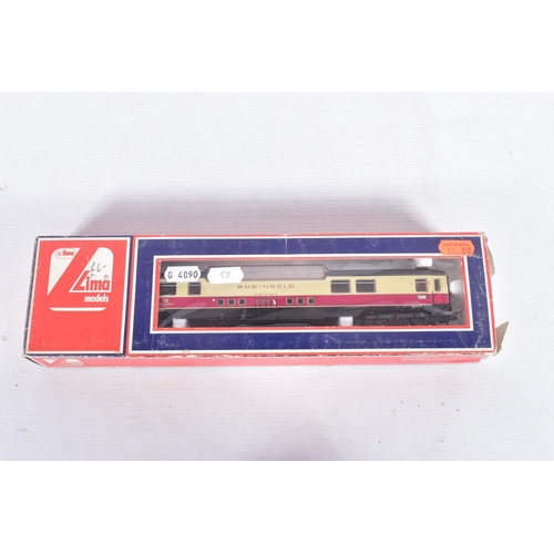 279 - A BOXED LIMA GOLDEN SERIES HO GAUGE D.B. T.E.E. INTERCITY ZUG SET, No.109728 G, comprising Class 103... 