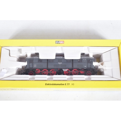 282 - A BOXED BRAWA EXCLUSIVE EDITION HO GAUGE D.R. CLASS E95 ELECTRIC LOCOMOTIVE, No.0210, with a boxed B... 