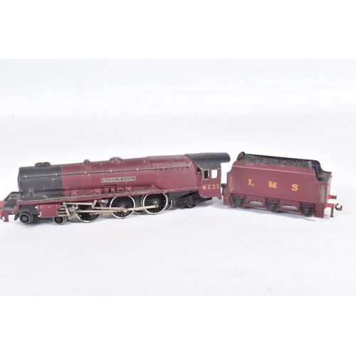 294 - AN UNBOXED WRENN RAILWAYS OO GAUGE DUCHESS CLASS LOCOMOTIVE AND TENDER, 'City of Birmingham' No.4623... 