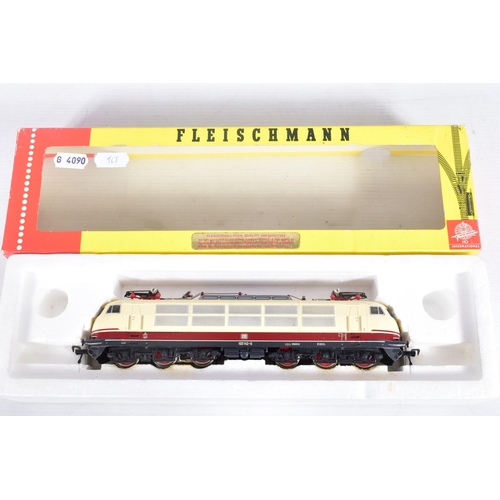 296 - FIVE BOXED HO GAUGE D.B. ELECTRIC LOCOMOTIVES, Class 103 (x 2) (4375), Lima Class 103 (208100LG), Fl... 