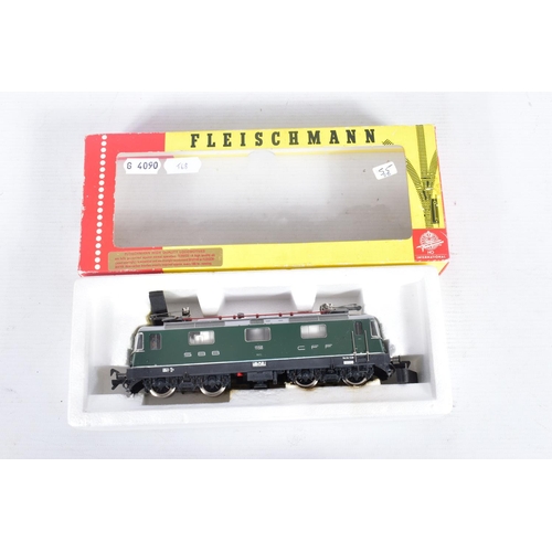 297 - FIVE BOXED HO GAUGE LOCOMOTIVES, Rivarossi F.S. Class 428 (1444), missing cab step from one end, Jou... 