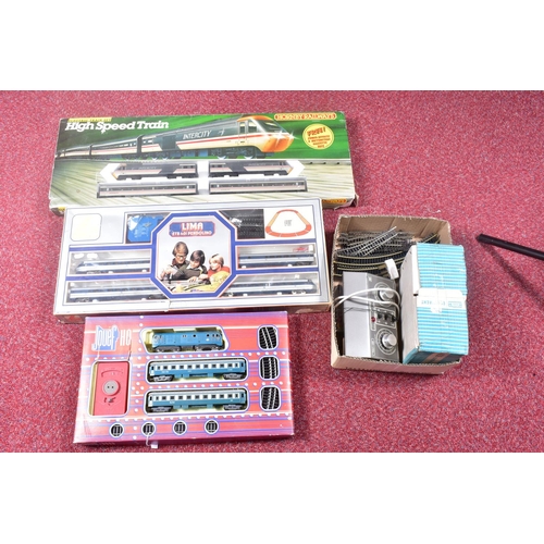 309 - A BOXED HORNBY RAILWAYS OO GAUGE HIGH SPEED TRAIN SET, No.R693, comprising class 43 power car No.430... 