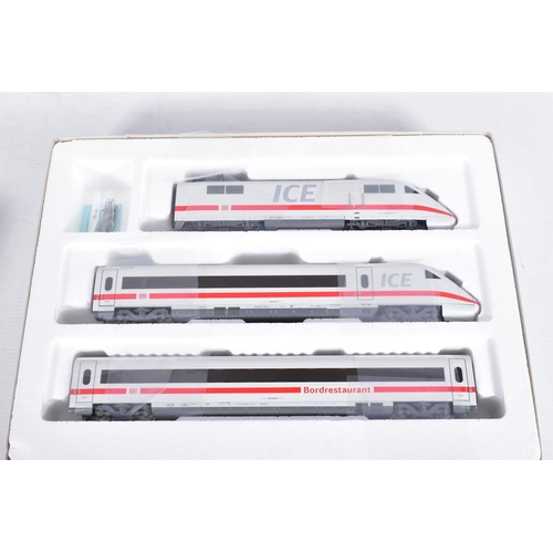 321 - A BOXED ROCO HO GAUGE D.B. ICE THREE CAR SET, No.63087, all EX with unopened accessory pack and inst... 