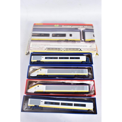 327 - A BOXED HORNBY OO GAUGE CLASS 373 EUROSTAR SET, 3021 Power  & 3022 Dummy Power Cars (R816?) and two ... 